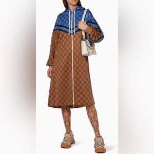 * Like New * Gucci Technical GG long jacket in Blue/Camel